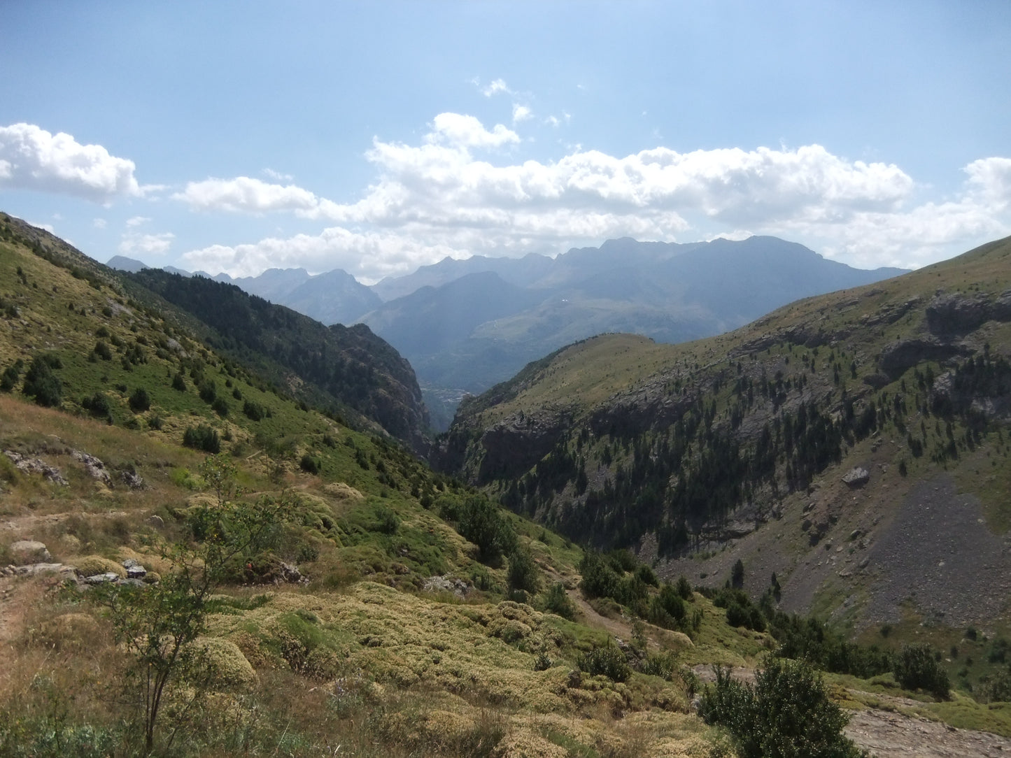 Vallee de Tena Hiking holiday - Spanish Pyrenees