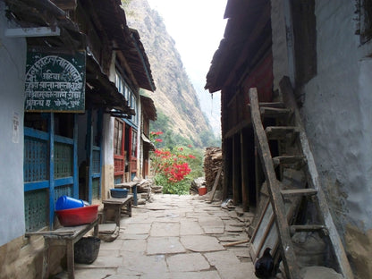 Lower Manaslu villages trekking holiday - Nepal