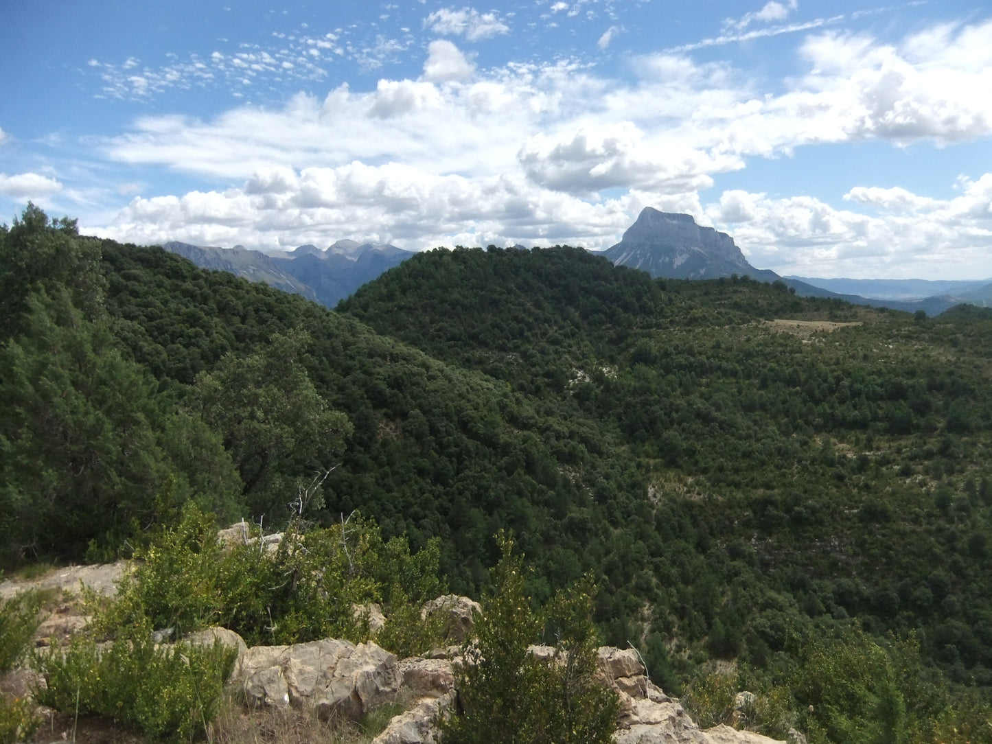 Bestue bespoke trekking holiday - Spanish Pyrenees