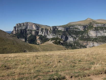 Bestue bespoke trekking holiday - Spanish Pyrenees