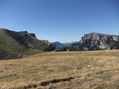 Bestue bespoke trekking holiday - Spanish Pyrenees