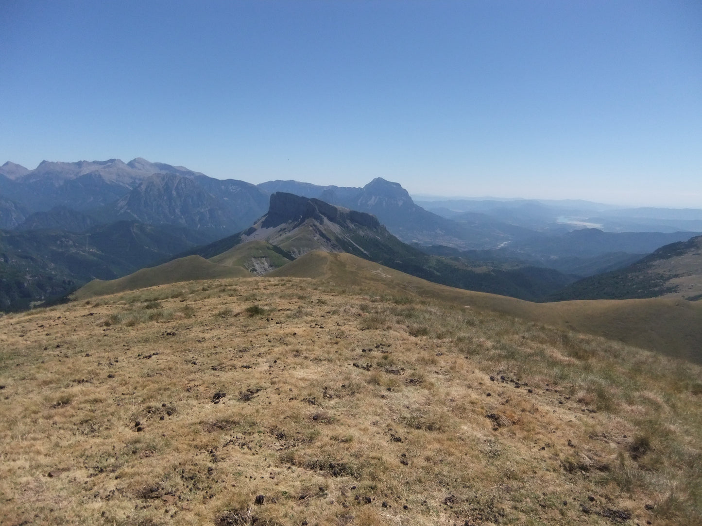 Bestue bespoke trekking holiday - Spanish Pyrenees
