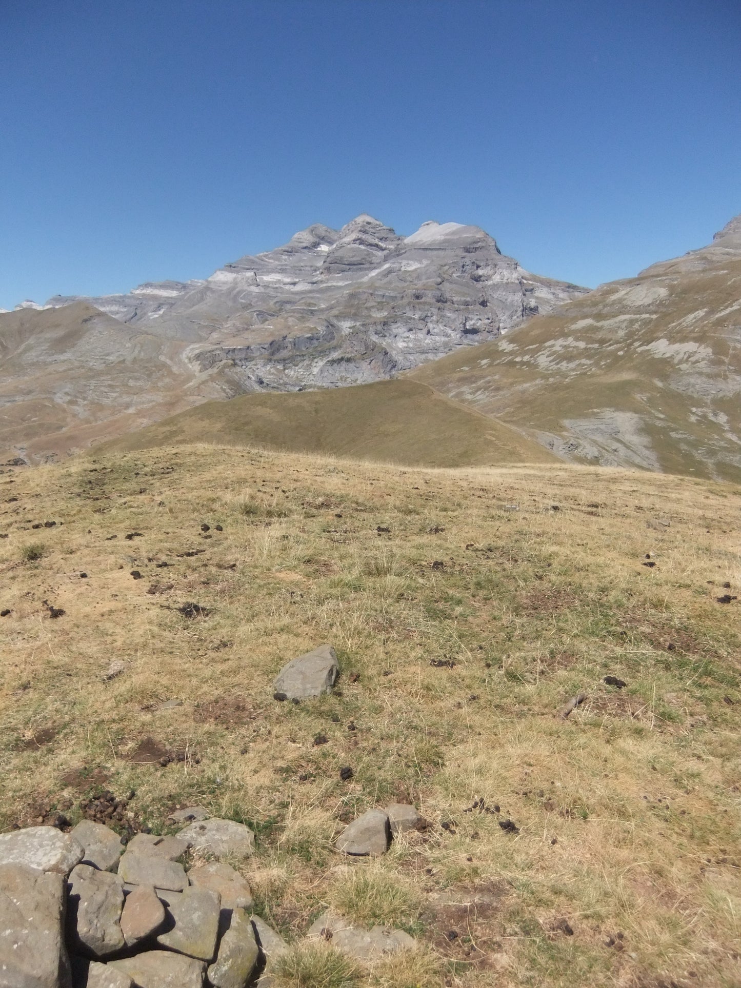 Bestue bespoke trekking holiday - Spanish Pyrenees