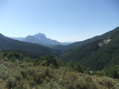 Bestue bespoke trekking holiday - Spanish Pyrenees