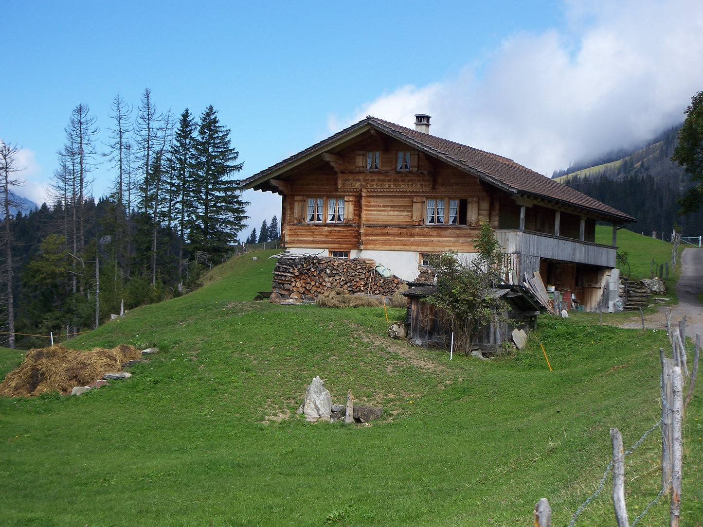 Kandersteg; Trekking & painting holiday in the Bernese Oberland, Switzerland