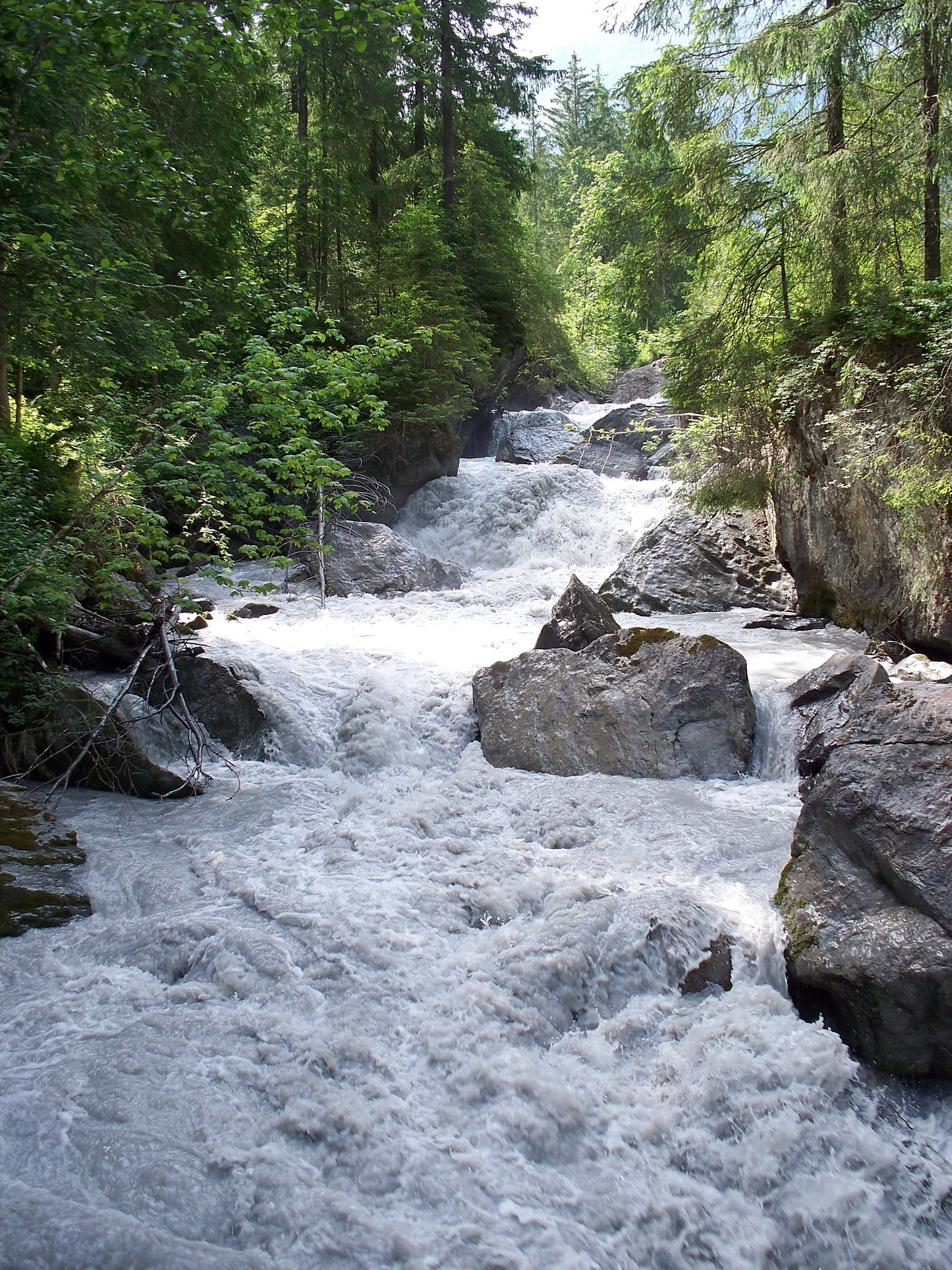 Kiental; Trekking and painting holiday in the Bernese Oberland, Switzerland