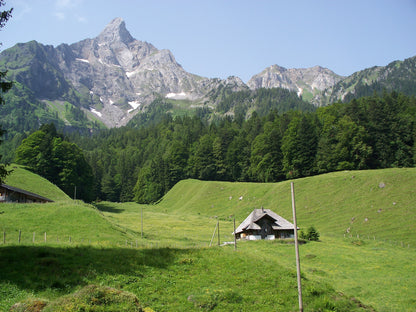 Kiental; Trekking and painting holiday in the Bernese Oberland, Switzerland