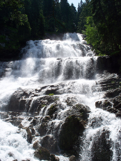 Kiental; Trekking and painting holiday in the Bernese Oberland, Switzerland