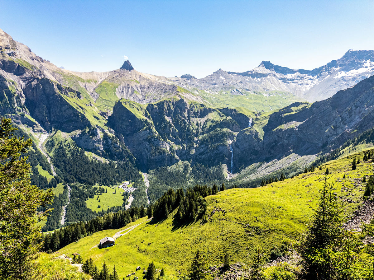 Alpine Pass Route