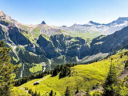 Alpine Pass Route